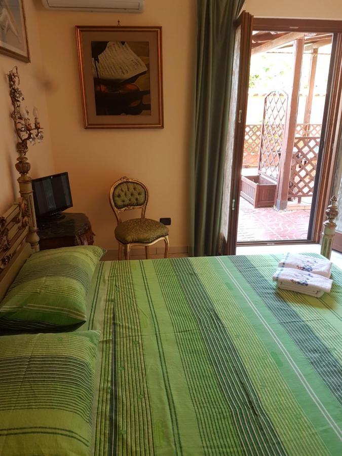 B&B Malibu Ardea Eksteriør bilde